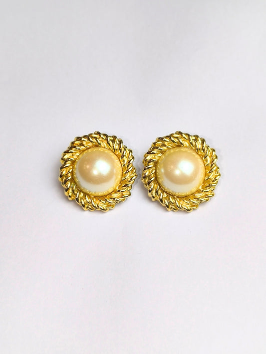 Vintage Deadstock Clip-on Earrings