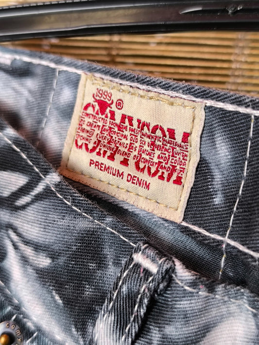 Y2K Comycom Tie-Dye Flare Jeans – Star Black & White