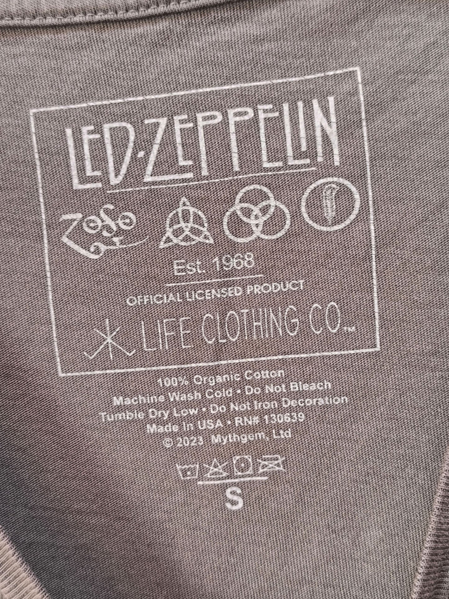 Led Zeppelin “Central Park 1974” Cropped Band T-Shirt