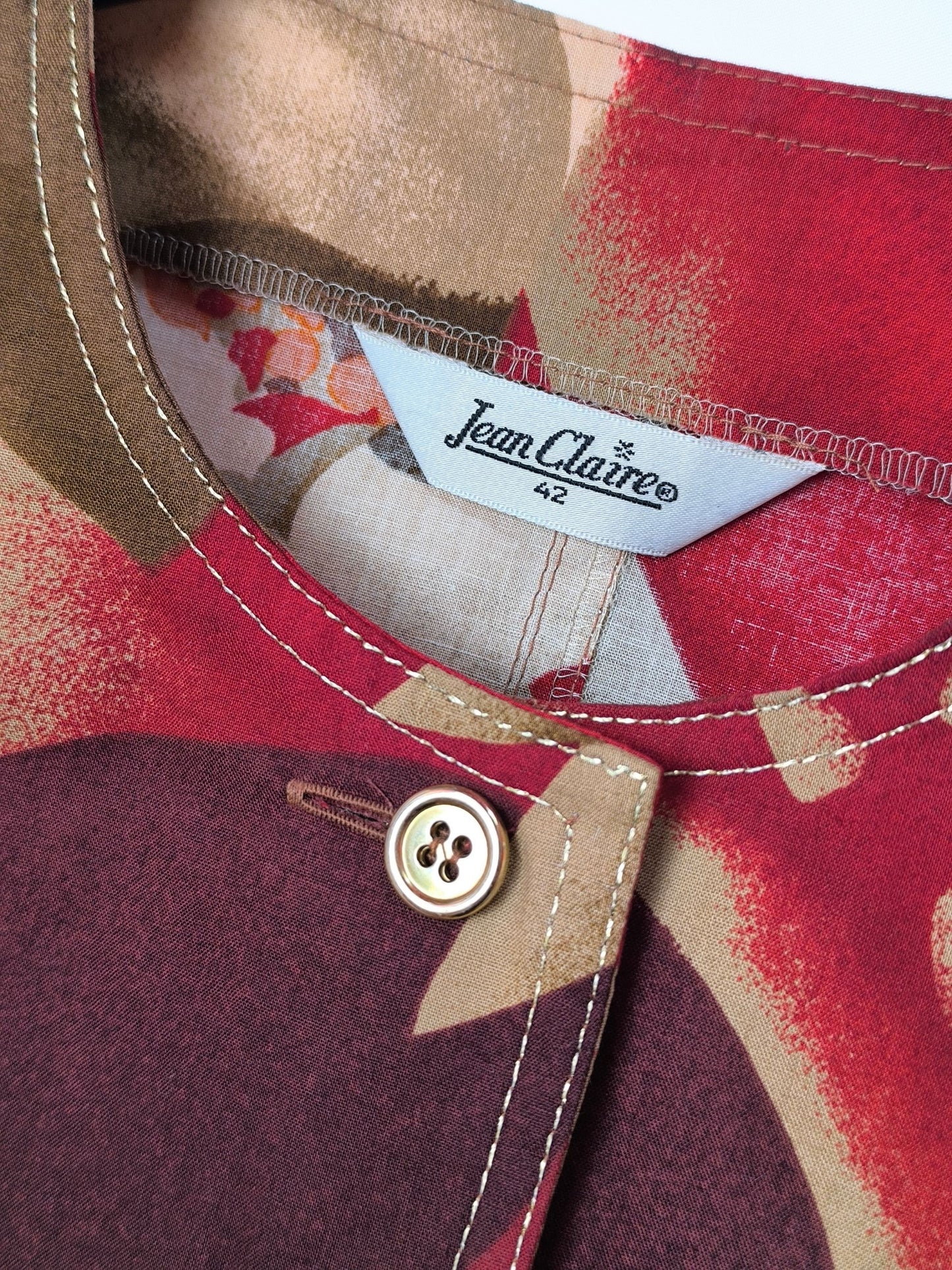 Jean Claire Floral Cotton Top – Sculpted 80s Silhouette