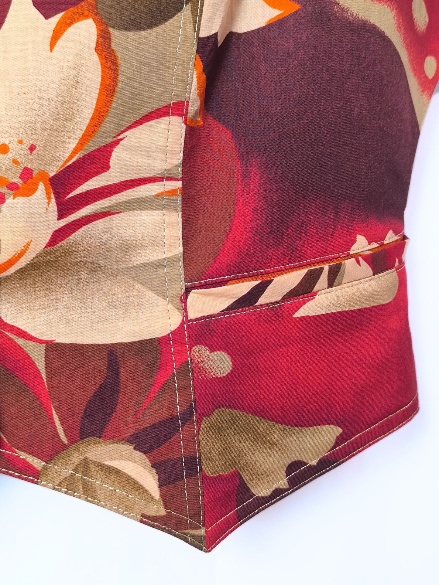 Jean Claire Floral Cotton Top – Sculpted 80s Silhouette