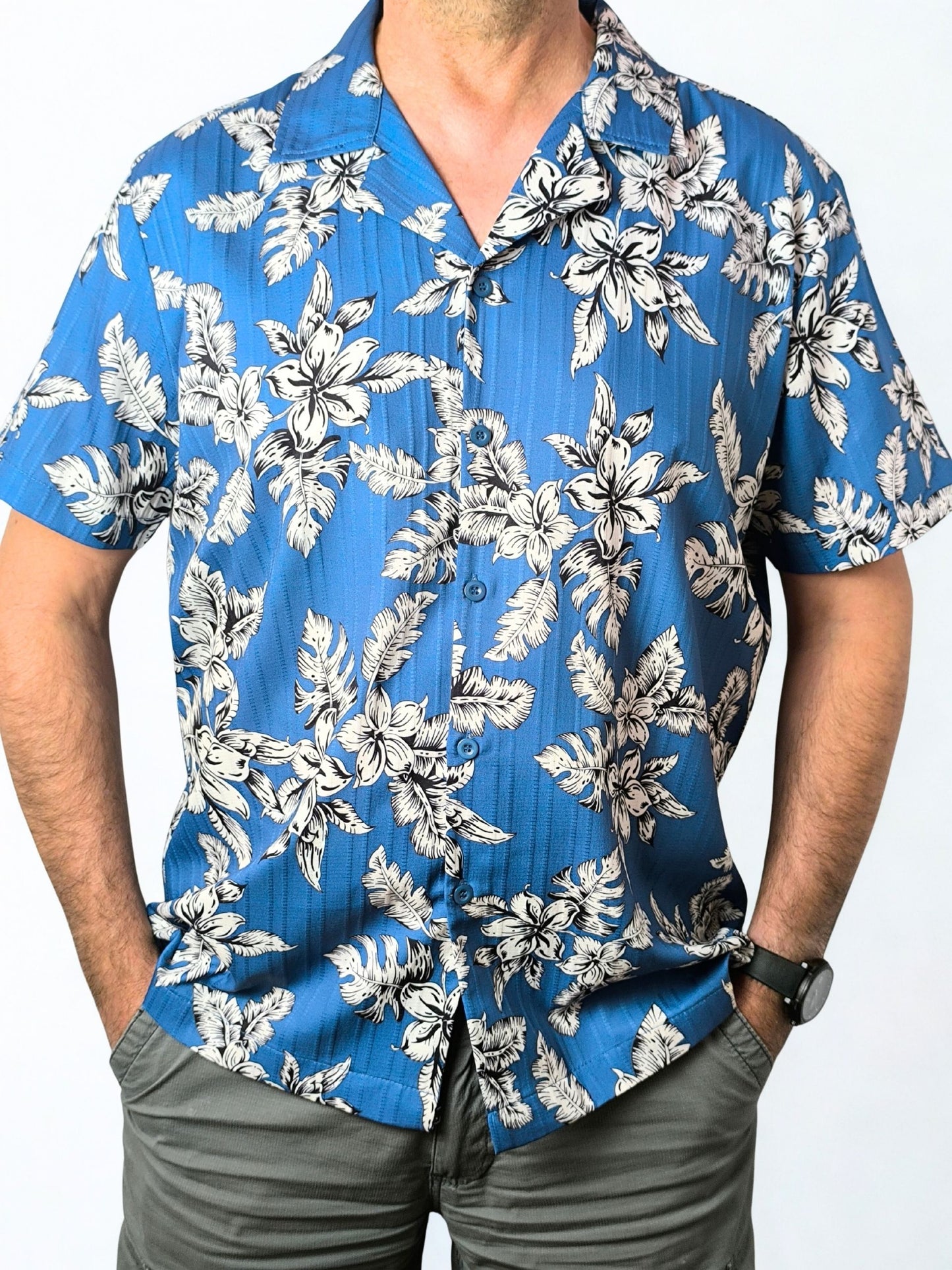 Blue Tropical Button-Up Hawaiian Shirt – Bold Retro Vibes