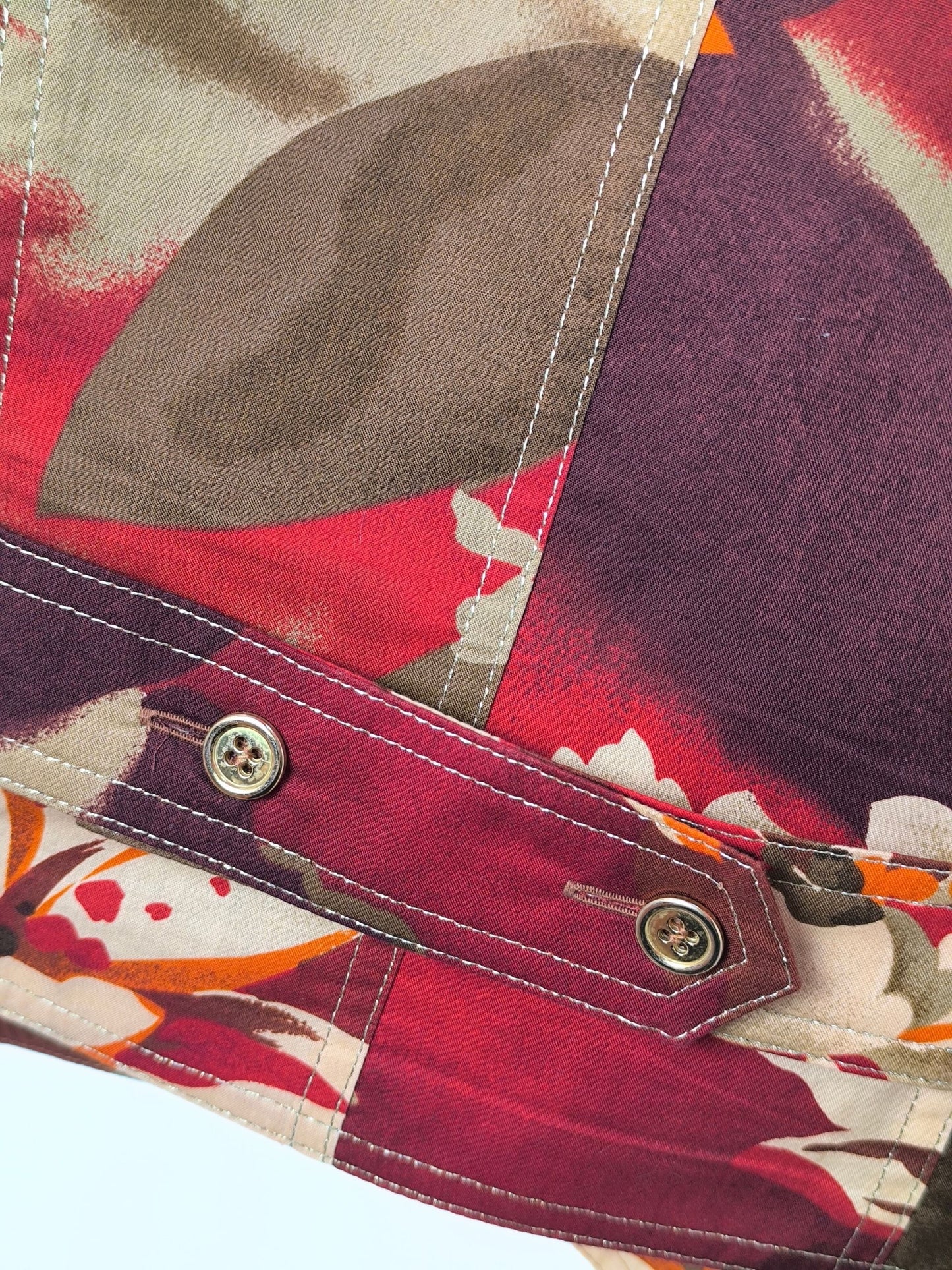 Jean Claire Floral Cotton Top – Sculpted 80s Silhouette