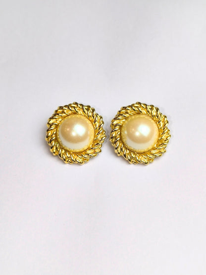 Vintage Deadstock Clip-on Earrings
