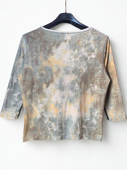 Y2K Gloria Vanderbilt Vintage Top – Retro Brushstroke Print & Ad Graphic