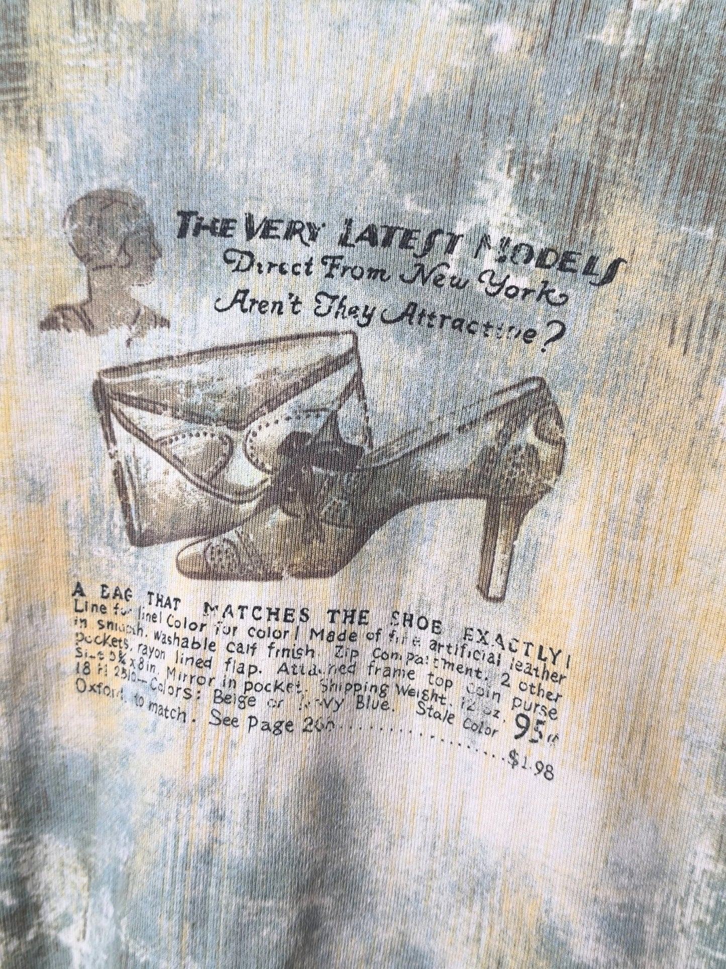 Y2K Gloria Vanderbilt Vintage Top – Retro Brushstroke Print & Ad Graphic