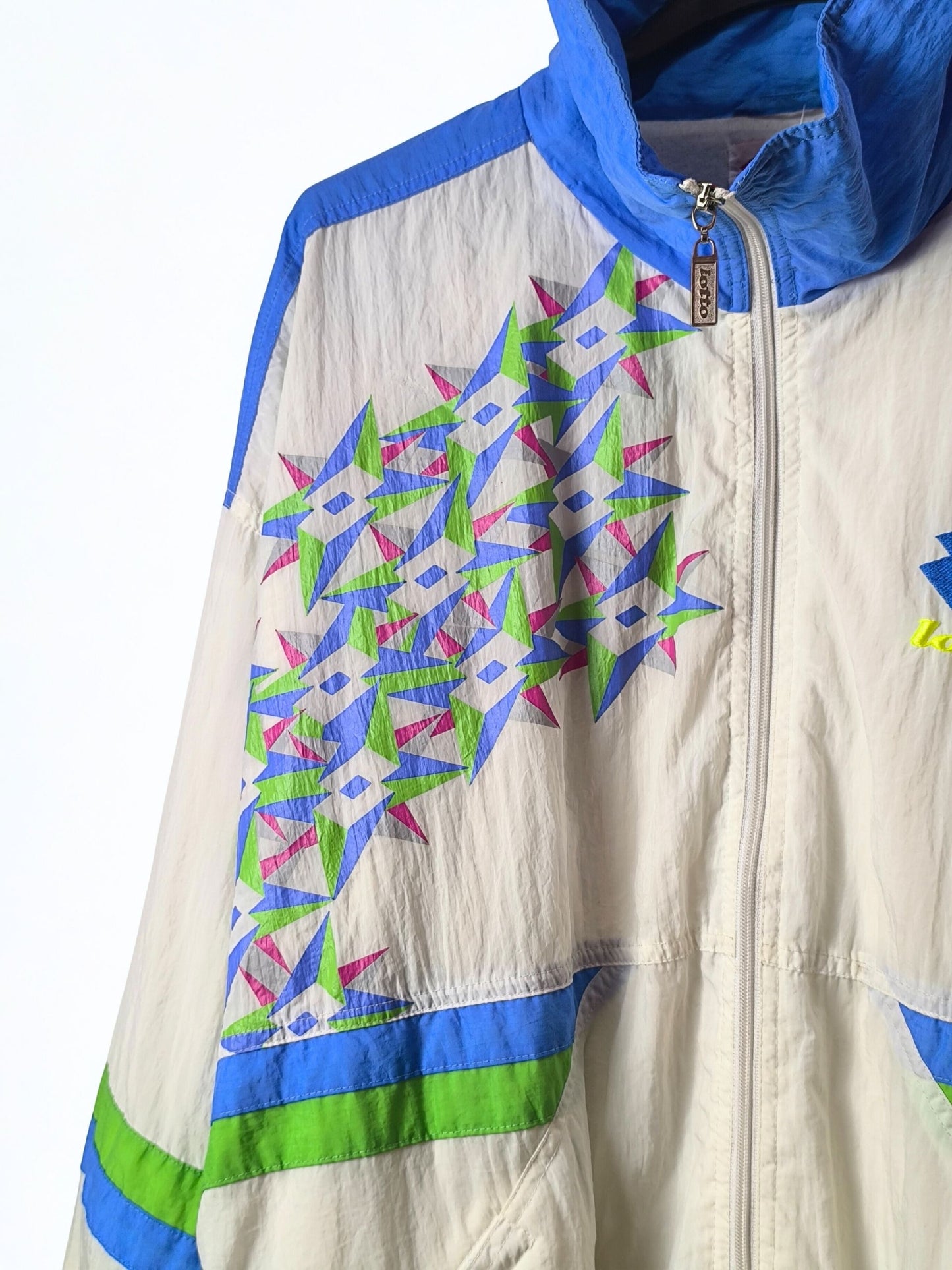 Lotto Windbreaker Jacket – Rare 90s Geometric Edition