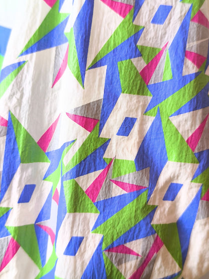 Lotto Windbreaker Jacket – Rare 90s Geometric Edition