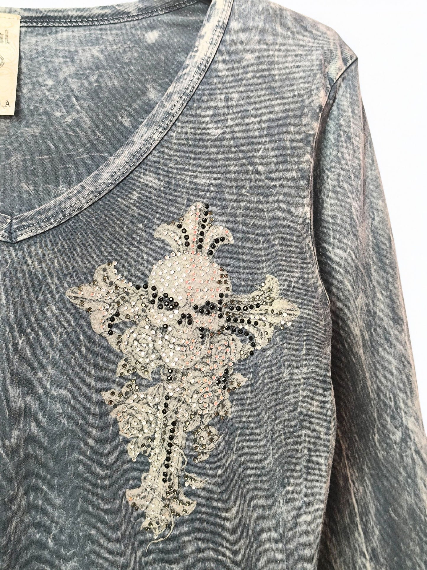 Y2K Vocal Embellished Skull Top – Made in USA