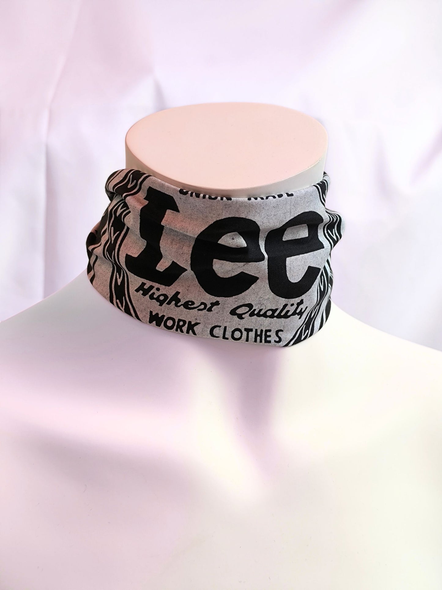 Vintage Lee Western Bandana – “America’s Favorite”