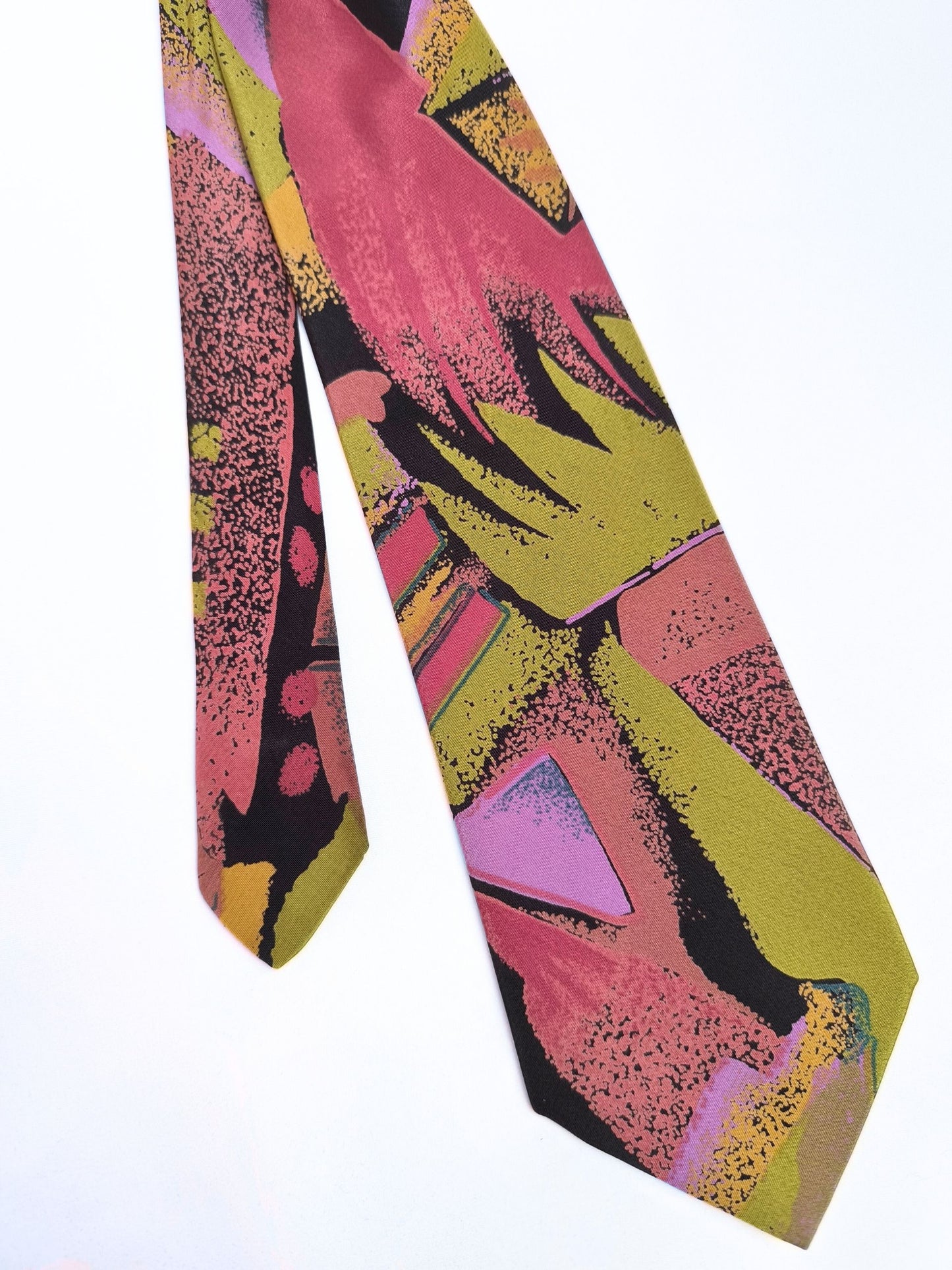 Vintage Abstract Silk Tie – FREDERIC A High Fashion for Men