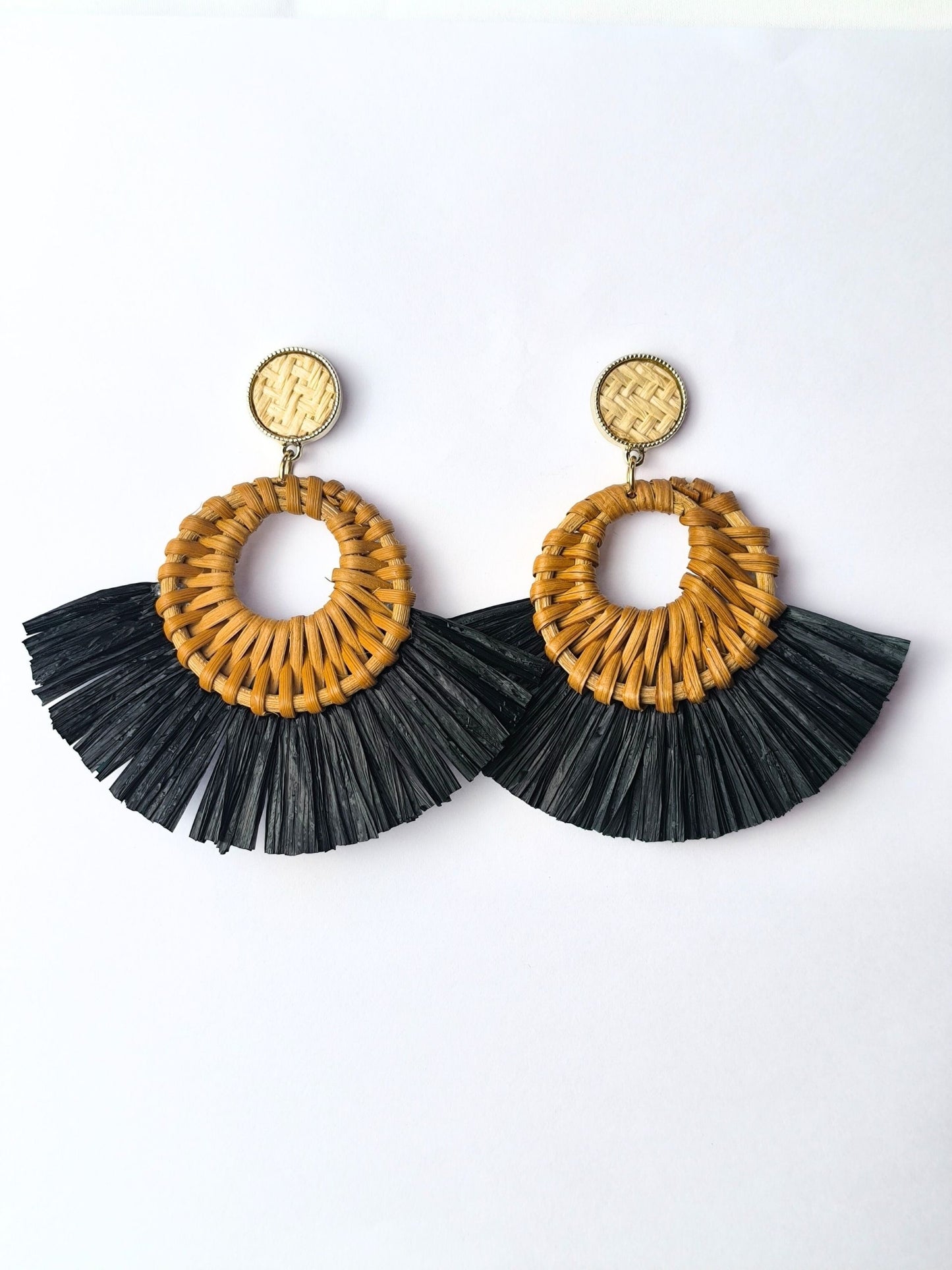 Deadstock Raffia Fan Earrings – Boho Rattan Statement