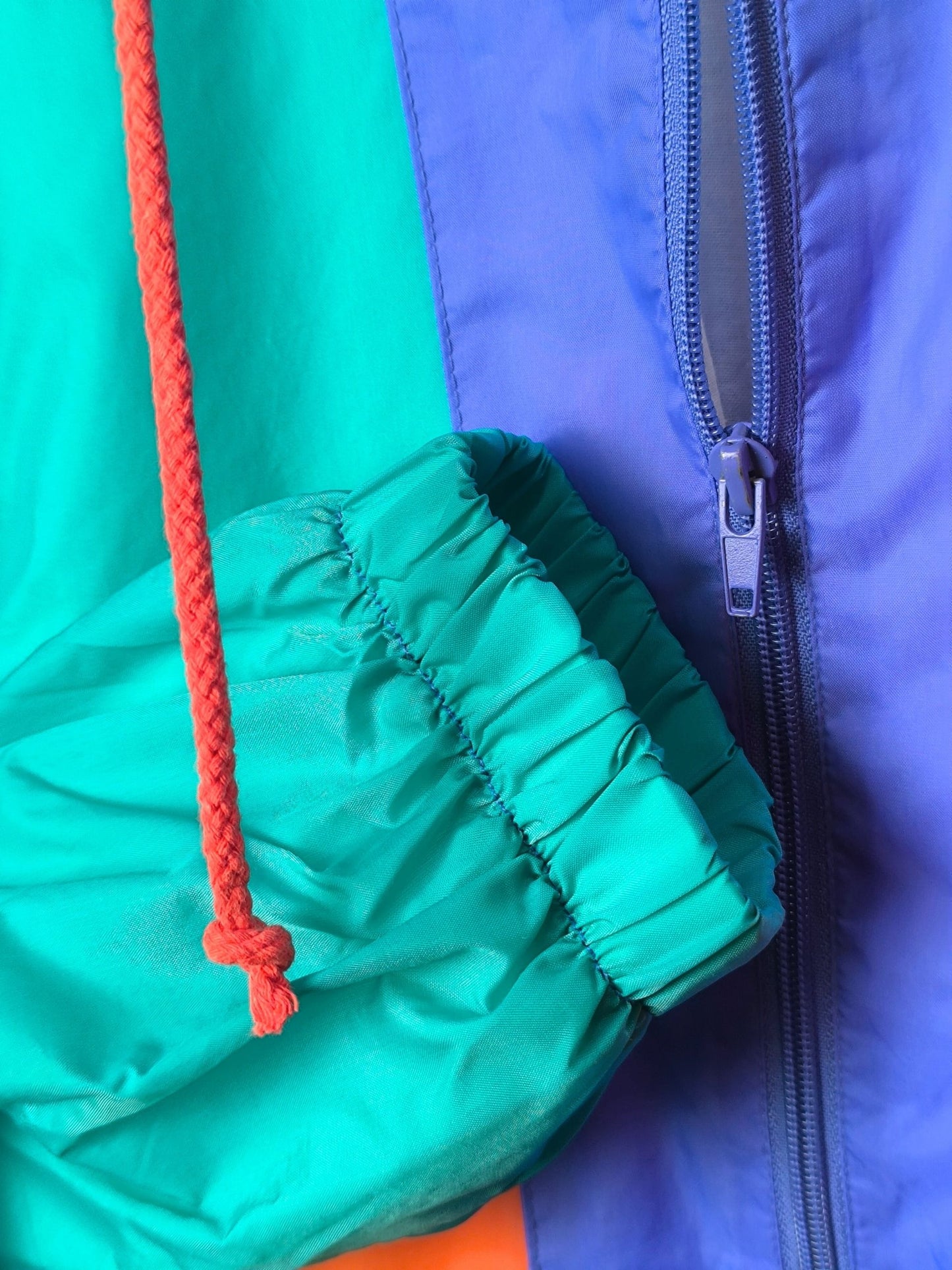 90s Reggae Windbreaker Jacket – SHAMP Creative Fashion – Colorblock Ravewear