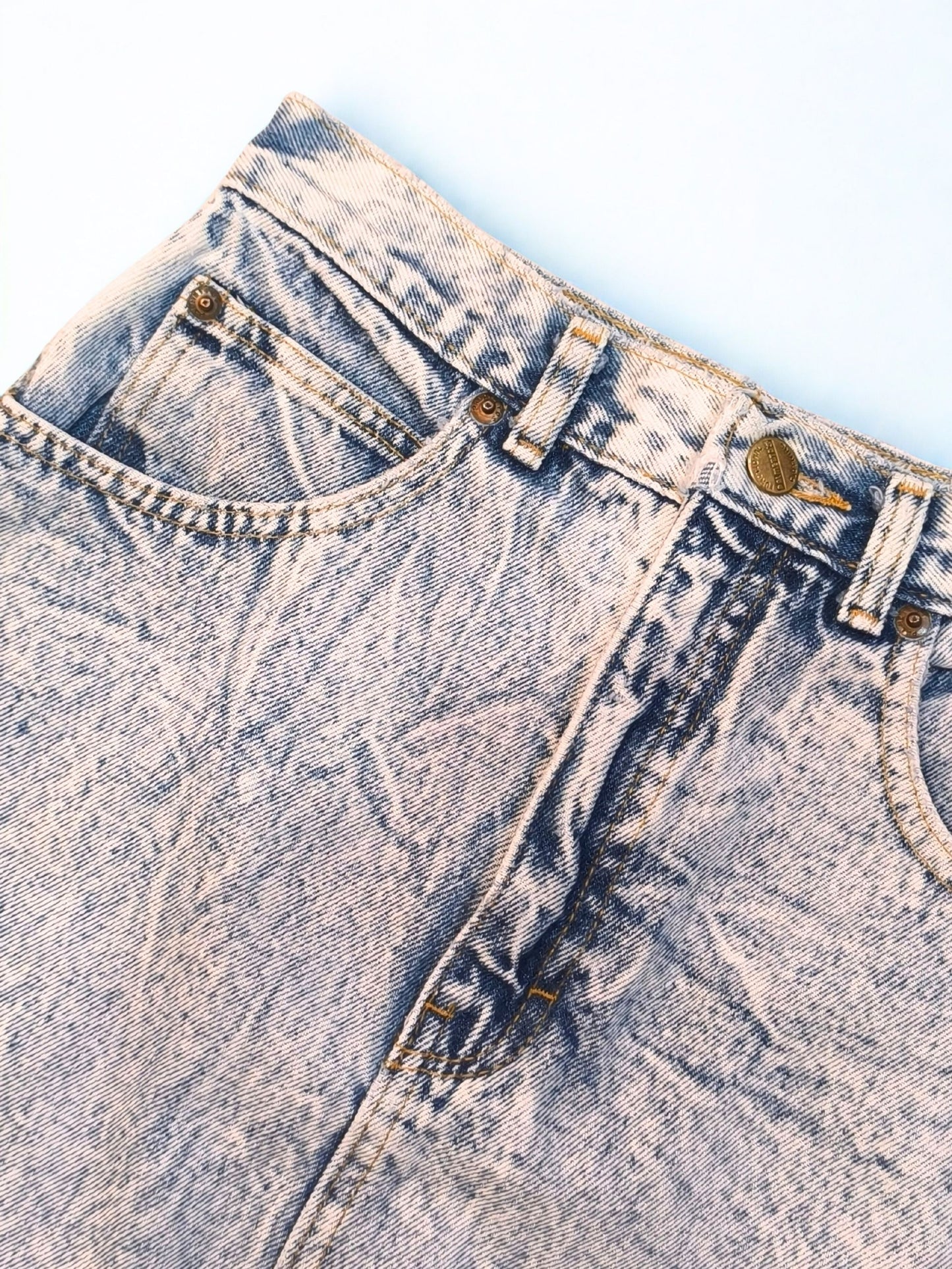 Vintage 80s-90s High Rise Acid Wash Denim Skirt "PALMETTO'S"