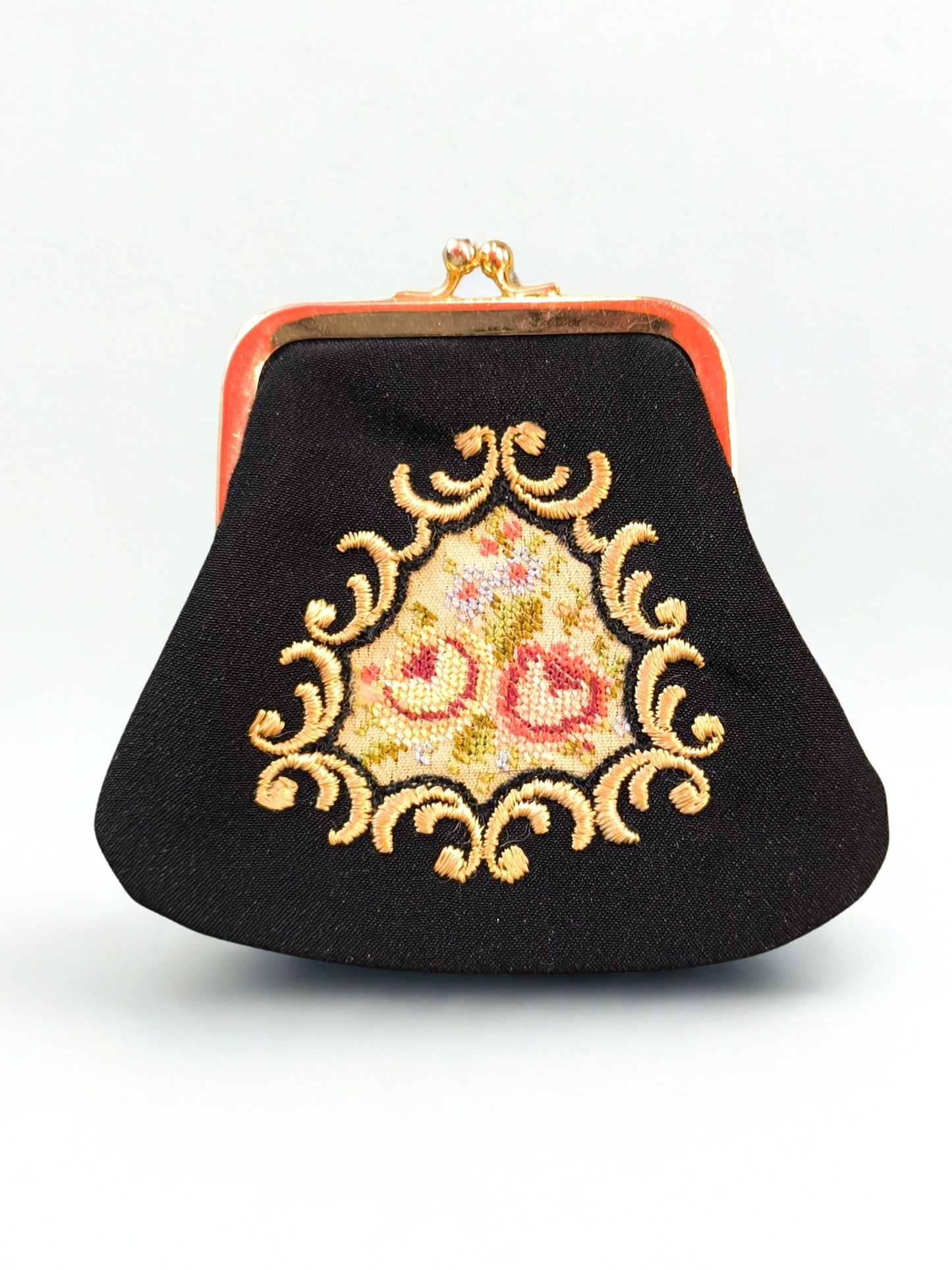 Vintage Floral Tapestry Coin Purse – Made in Germany