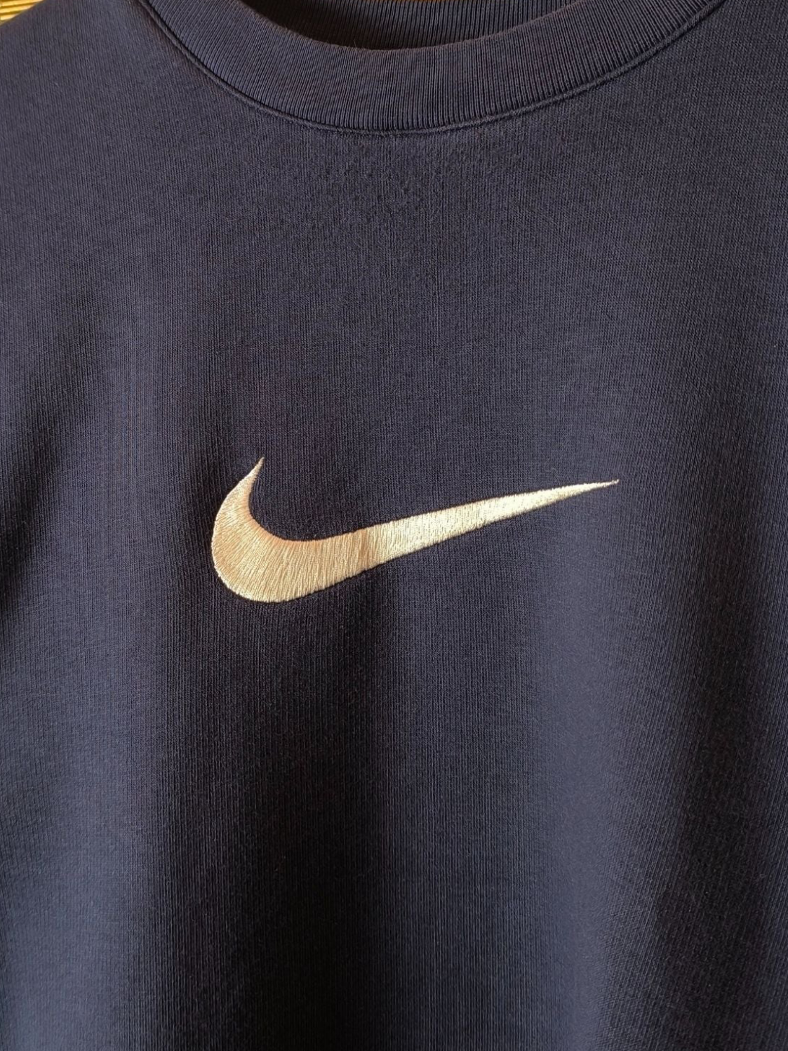 Nike 2000s Vintage Navy Blue Center Swoosh Crewneck Sweatshirt
