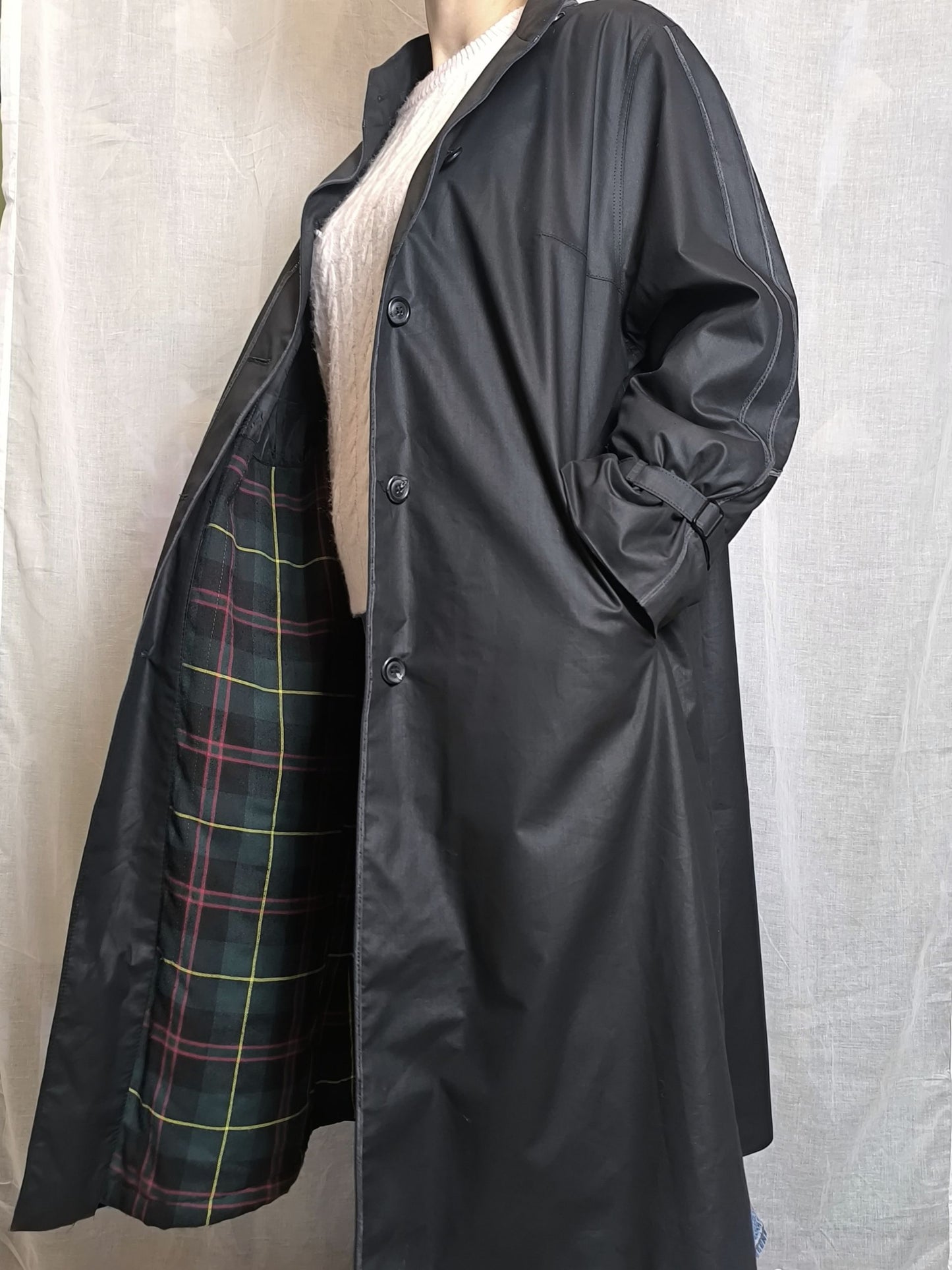 Vintage "Creation Karner" Black Minimal Trench Coat