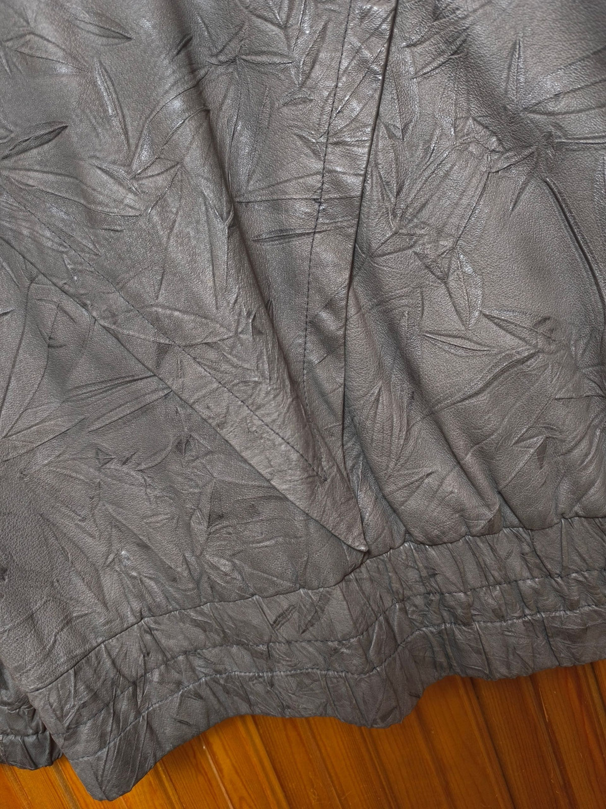 Vintage 80s/early 90s Betty Barclay Women's Grey Genuine Leather Bomber Jacket