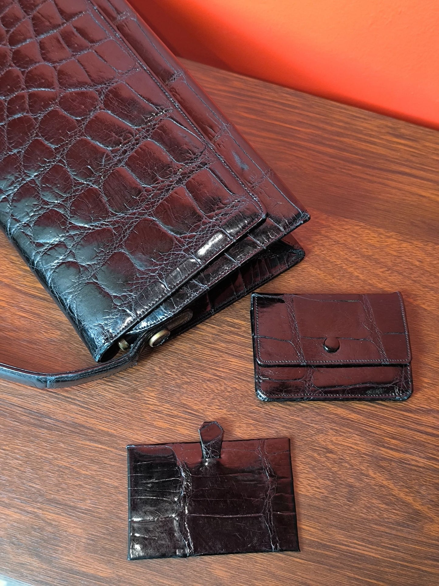 Vintage Comtesse Modell Black Croc-Embossed Leather Handbag | 1950s–60s