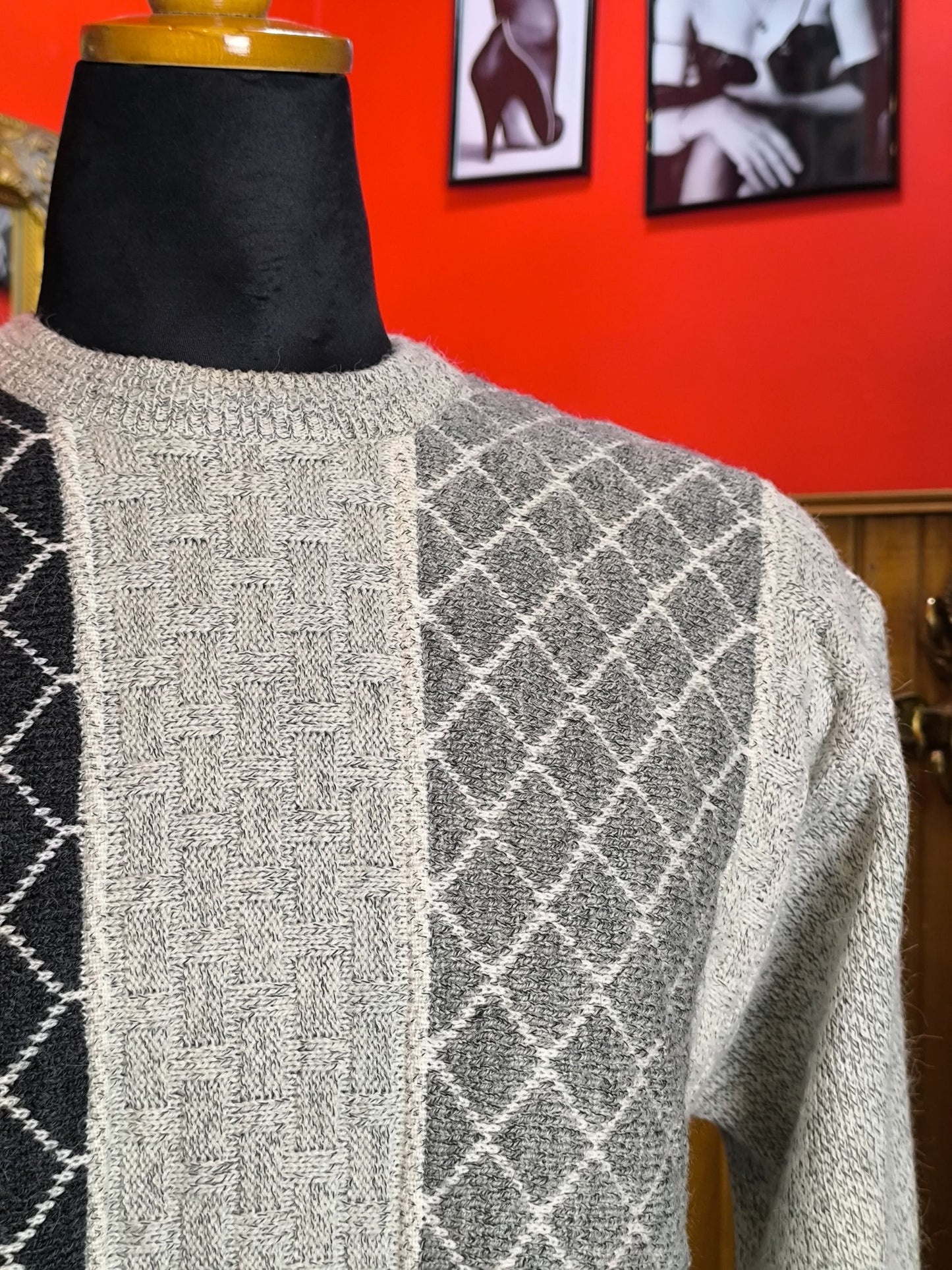 Vintage C&A Canda Geometric Knit Sweater – Grey & Black Pattern