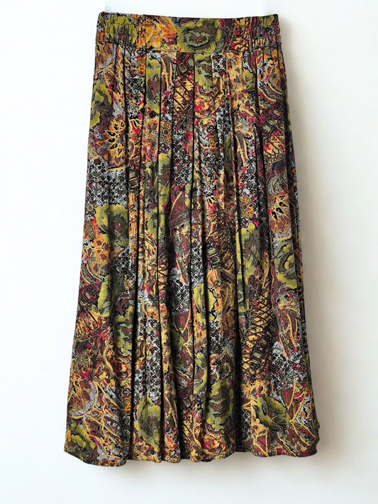 Vintage Pleated Midi Skirt – Made in West Germany