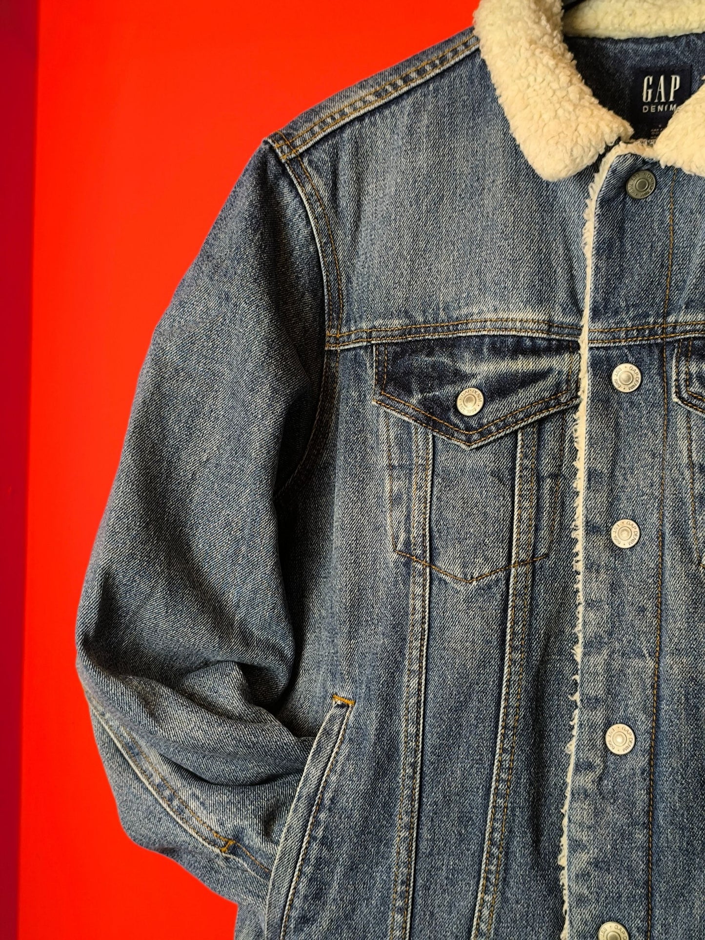 Classic Mid-Wash Sherpa Denim Jacket – GAP Denim