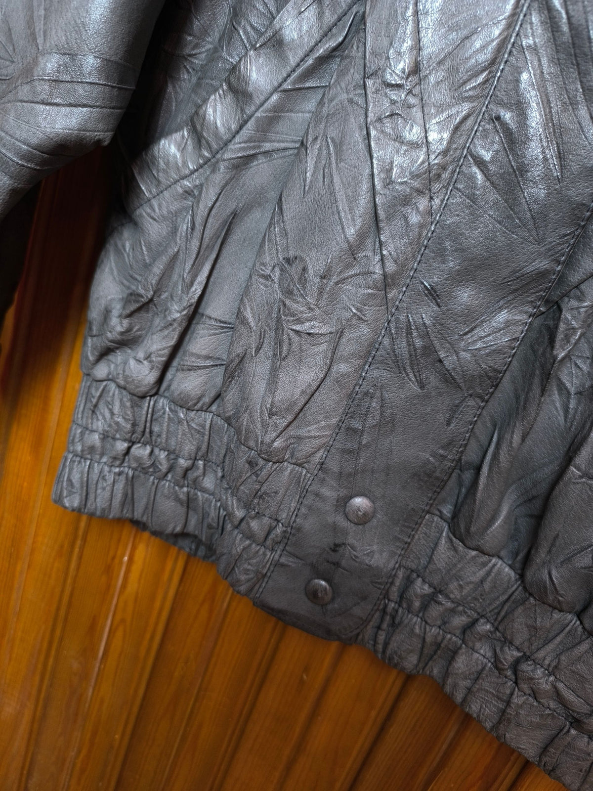 Vintage 80s/early 90s Betty Barclay Women's Grey Genuine Leather Bomber Jacket