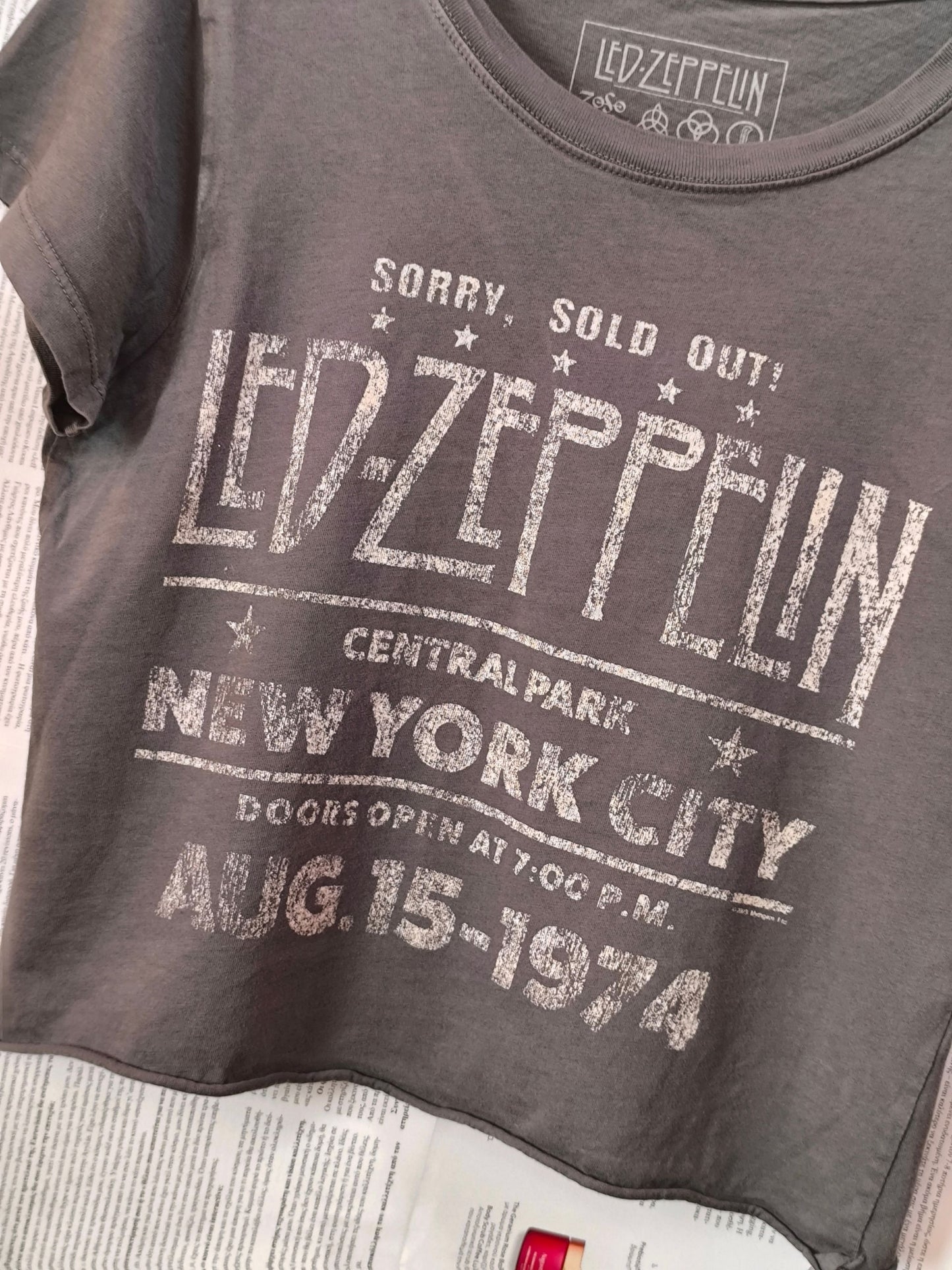 Led Zeppelin “Central Park 1974” Cropped Band T-Shirt