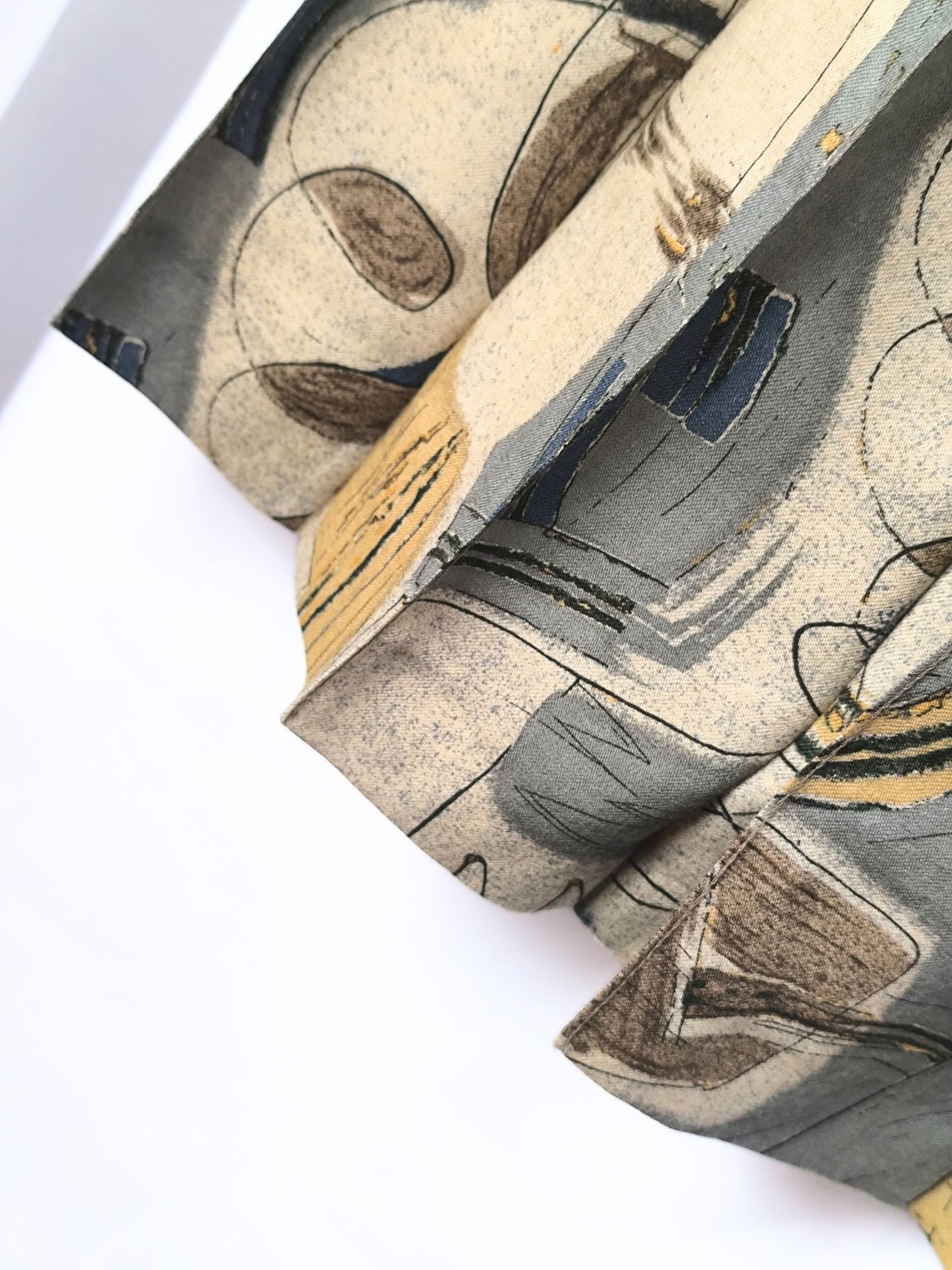 Vintage Spängler Skirt in Pure New Wool with Abstract Print