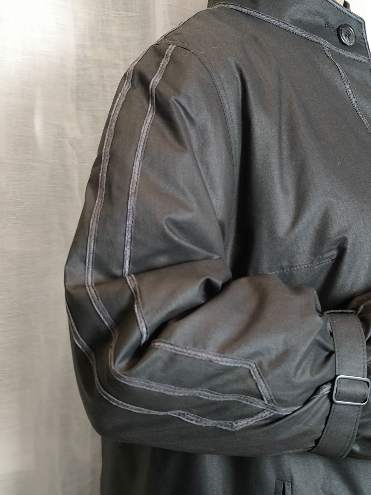 Vintage "Creation Karner" Black Minimal Trench Coat