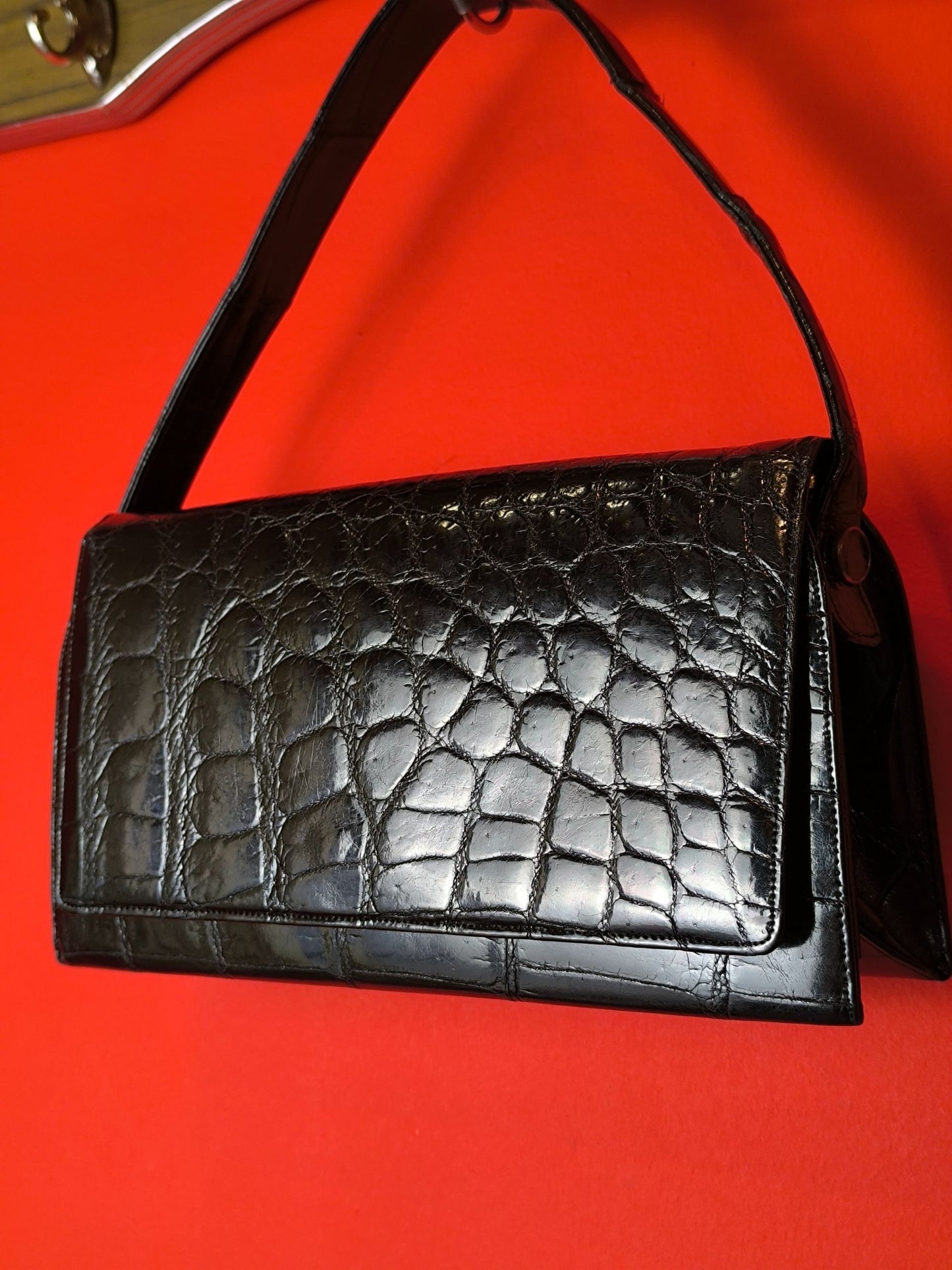 Vintage Comtesse Modell Black Croc-Embossed Leather Handbag | 1950s–60s