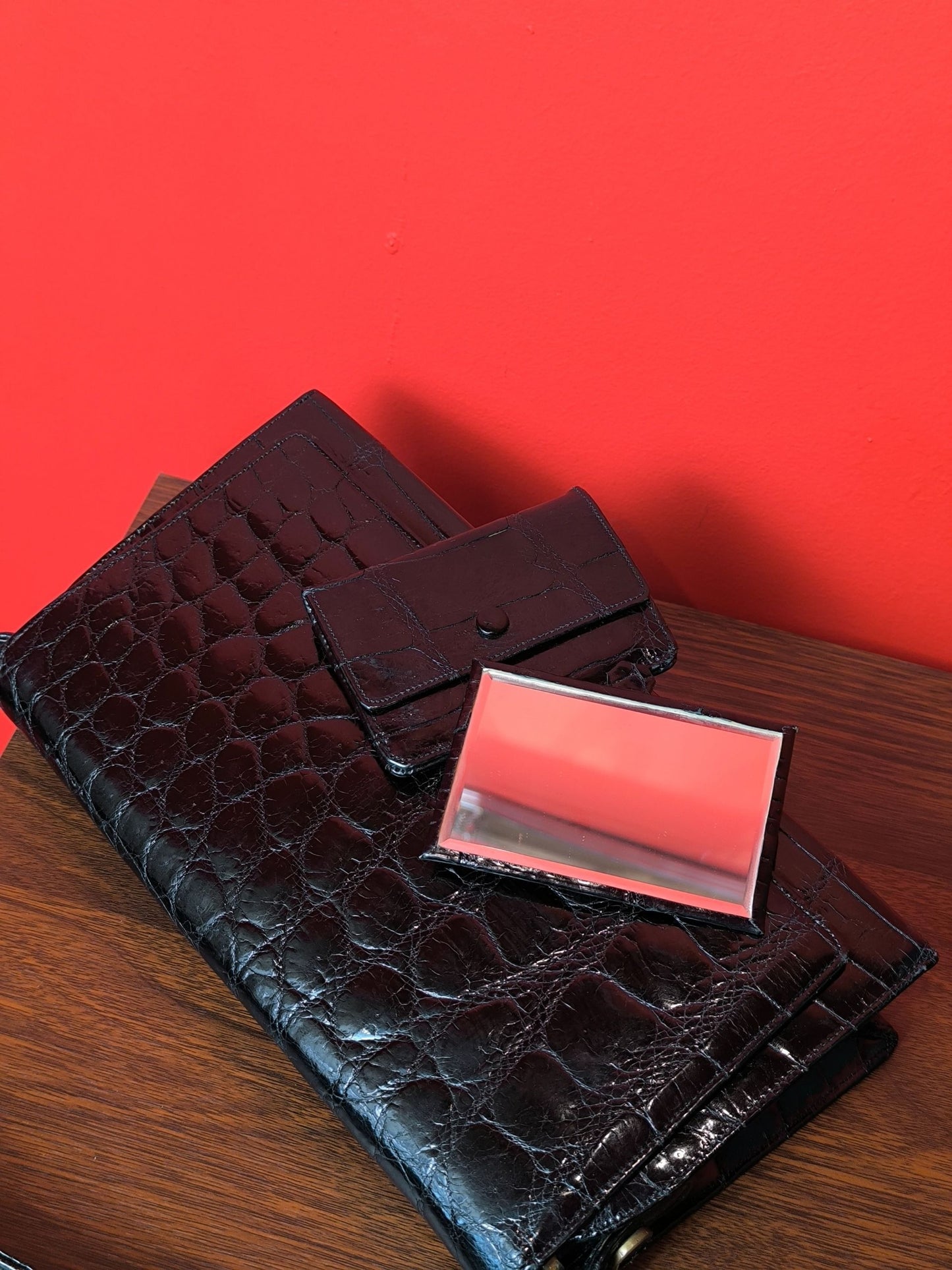 Vintage Comtesse Modell Black Croc-Embossed Leather Handbag | 1950s–60s