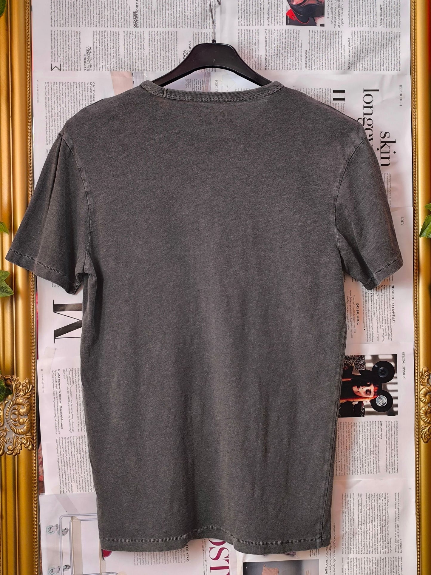 AC/DC x Lucky Brand Band T-Shirt – Washed Grey / Size S