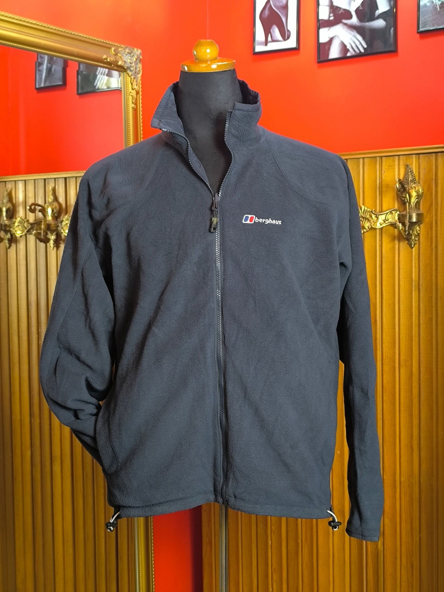 Mountain Berghaus AQ² 3-in-1 Reversible Waterproof Jacket (Size L – fits L/XL)