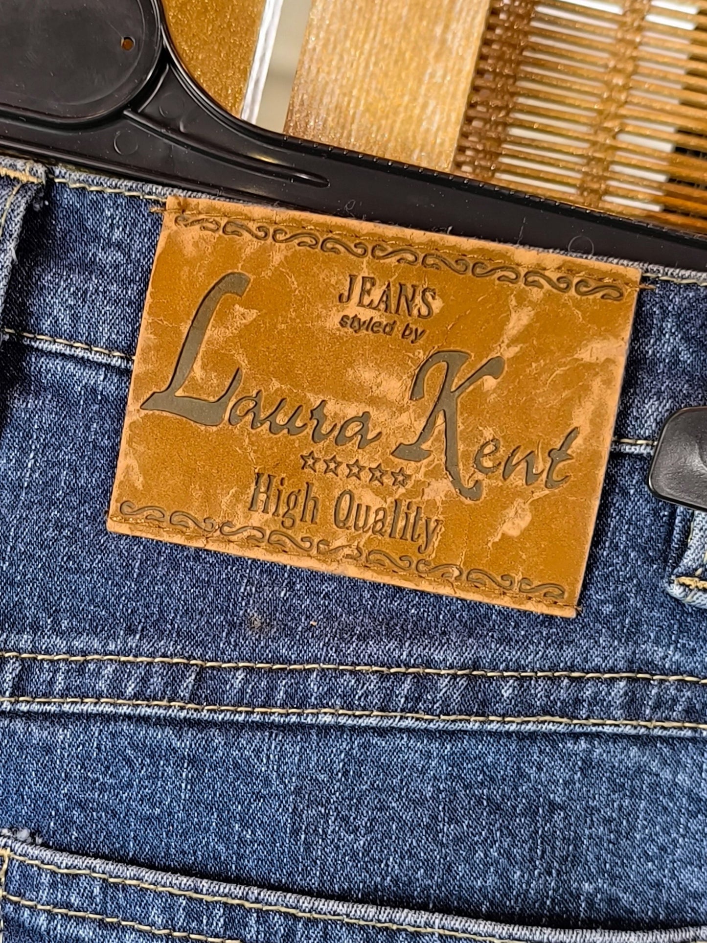 Y2K Laura Kent Tribal Embroidered High Waist Jeans